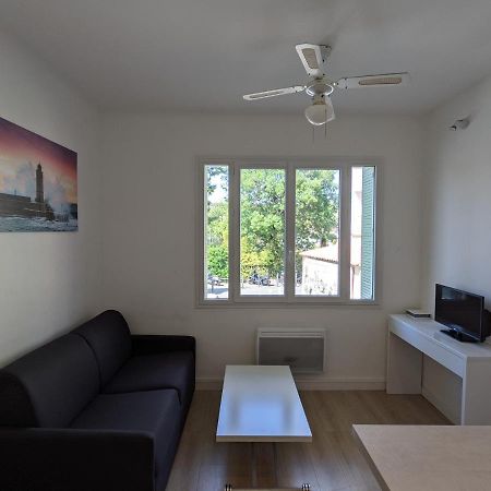 Appartement Au Coeur De Cassis Vue Sur Le Parc Exterior photo